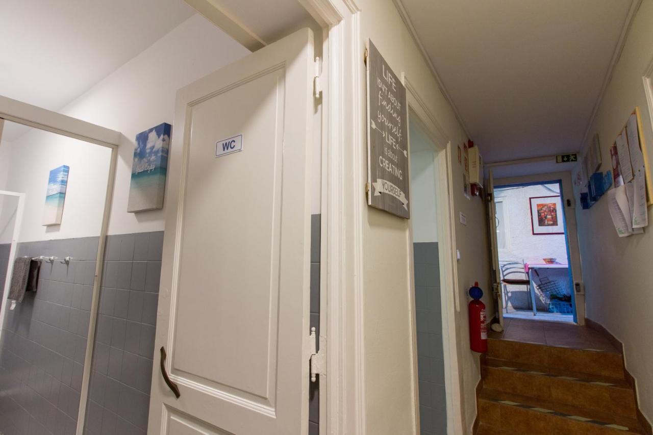 Change The World Hostels - Cascais - เอสตอริล ภายนอก รูปภาพ