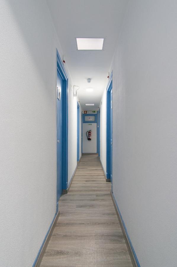 Change The World Hostels - Cascais - เอสตอริล ภายนอก รูปภาพ